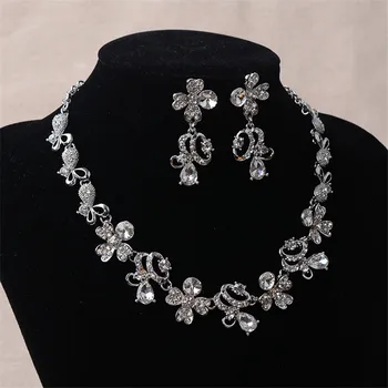 CC zestawy biżuterii naszyjnik kolczyki naszyjnik akcesoria ślubne dla kobiet kolczyki elegancki Kryształ kwiat kształt partii TL115