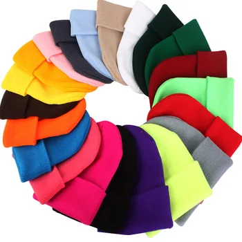 DIY indywidualność projekt logo Jesień Zima jednolity kolor dzianiny czapki Skullies czapki dla mężczyzn dla kobiet drużyna marka dostosować czapki
