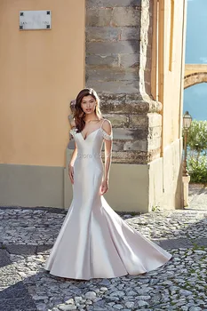 Kolumna satyna suknie ślubne V neck z ramienia suknia suknie ślubne panny młodej 2021 oparcia Vestido Noiva z guzikami