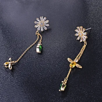 Sprzedaż moda biżuteria 925 srebrne kolczyki igły kobiece kryształ od Swarovskis asymetryczne temperamencik kwiat pszczoły kutas kolczyki